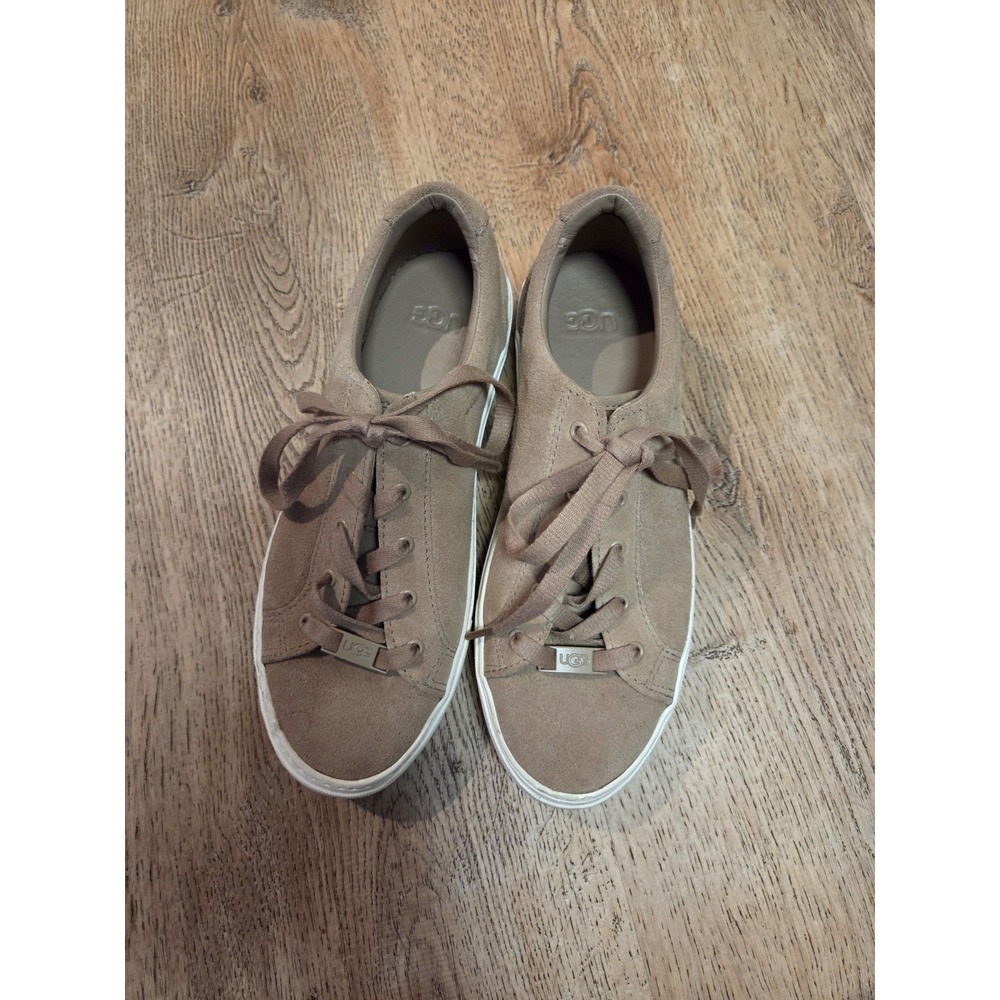 Ugg women's tan lace up shoes-size 7